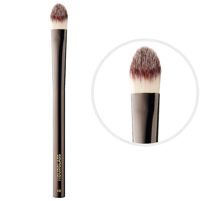 No. 8 Large Concealer Brush-Hourglass