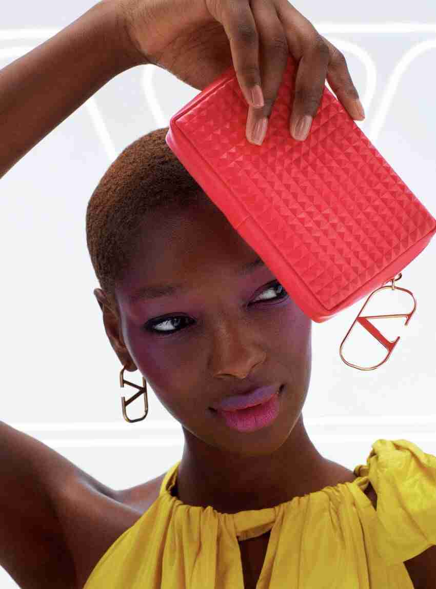 Valentino born in roma small pouch
