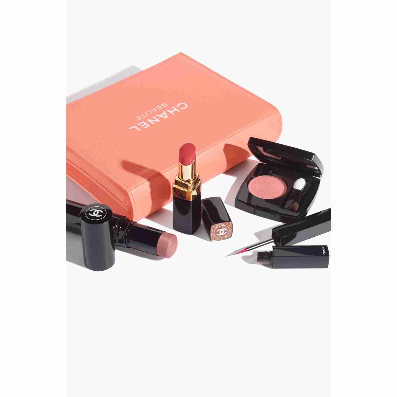 Chanel chanel beauté coral pouch