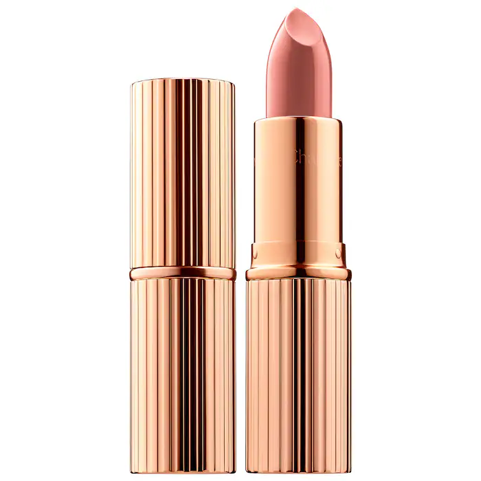 Charlotte Tilbury kissing Lipstick - Bitch Perfect 1.1g